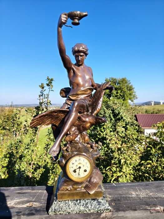 Zegar kominkowy figuralny z XIX wieku.Cudo