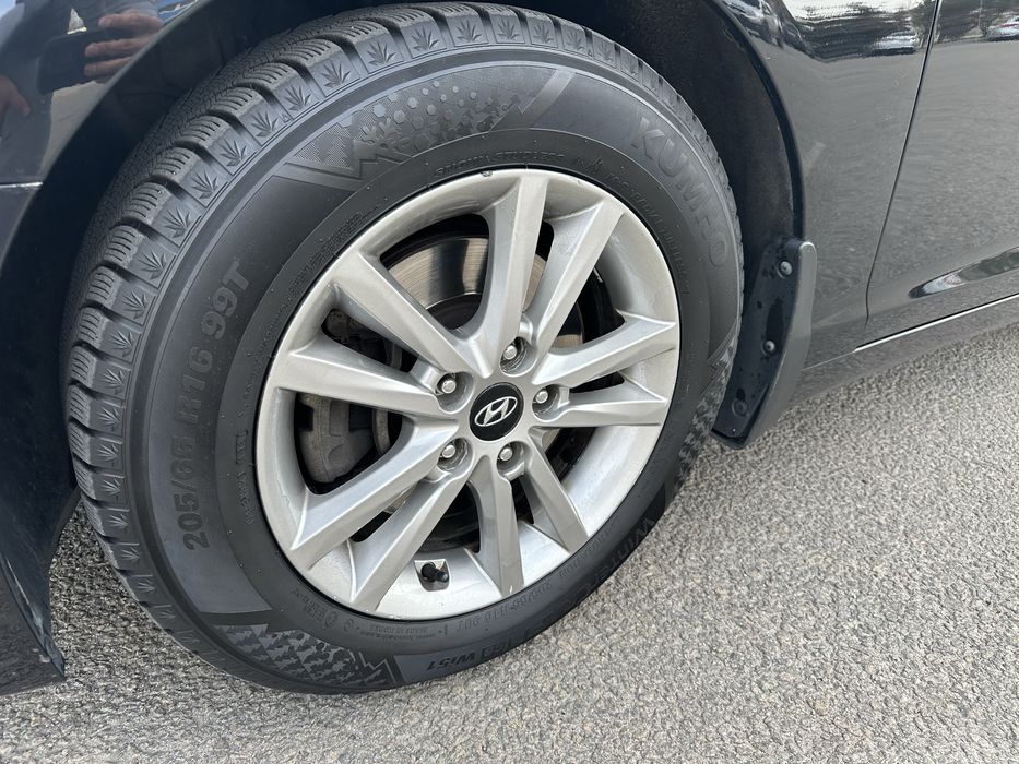 Продам Hyundai Sonata