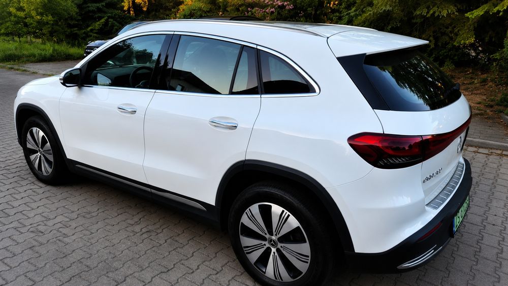 Mercedes EQA 300 4MATIC