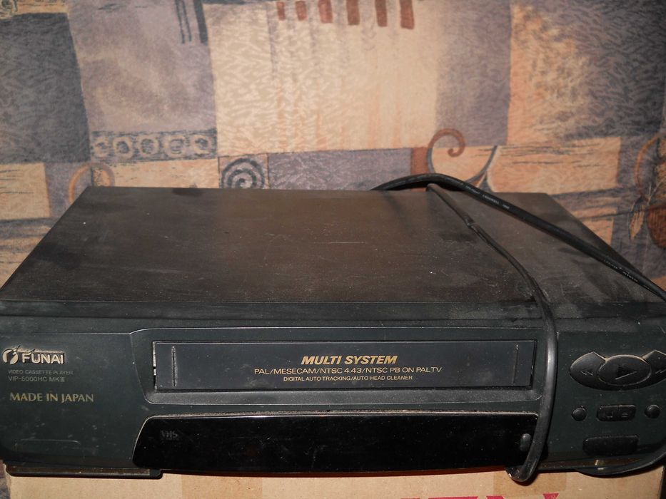 Продам видеомагнитофон Funai