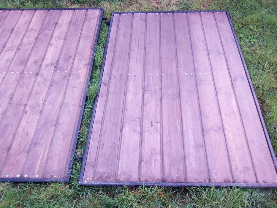 Przęsła ogrodzeniowe pełne (metal, drewno) 8 mb