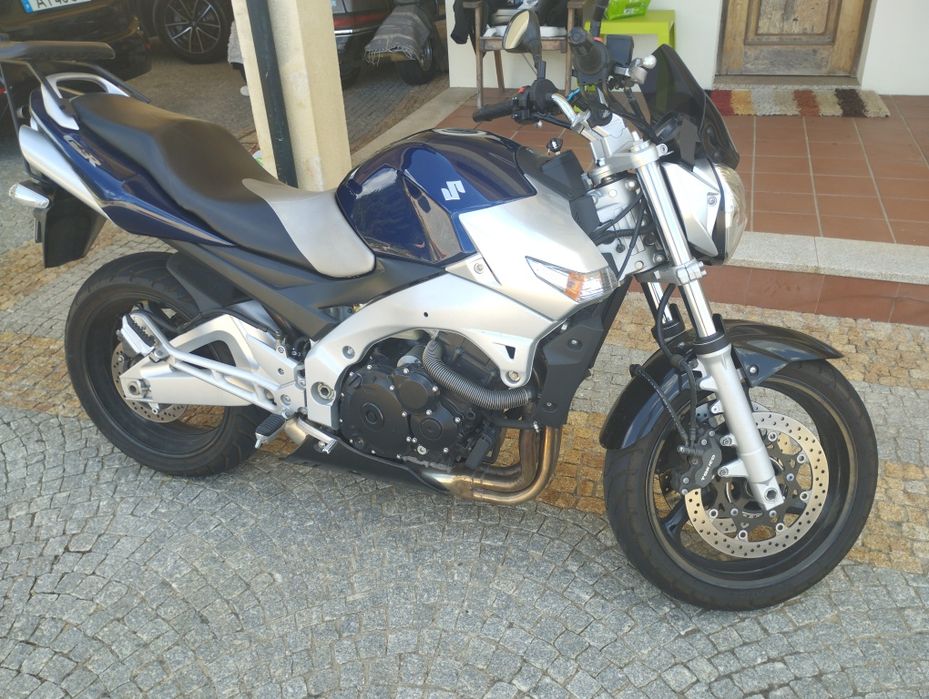 Suzuki GSR 600 98cv
