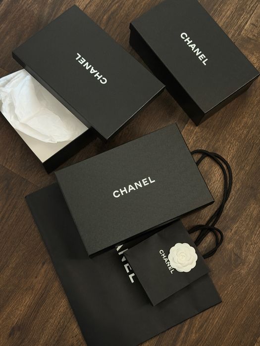 Chanel коробка оригінал