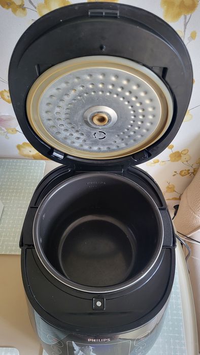 Мультиварка PHILIPS HD4749