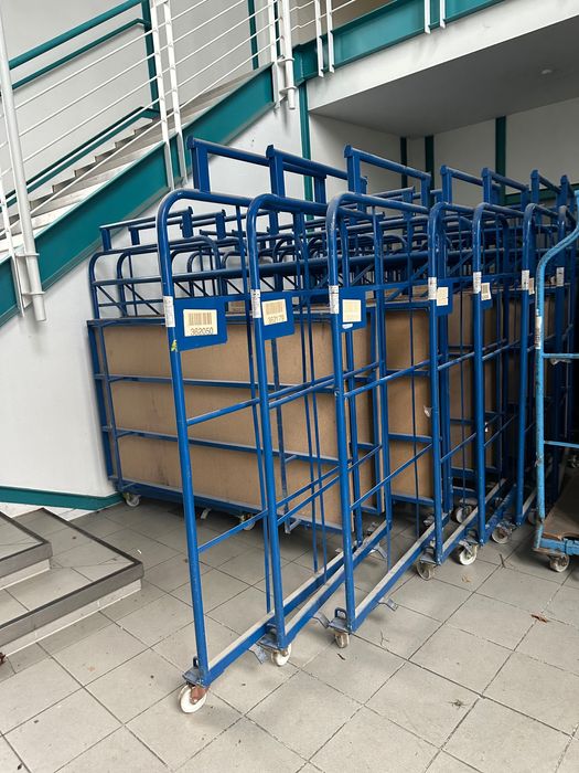 Corletty Meblowe/Wózki Magazynowe