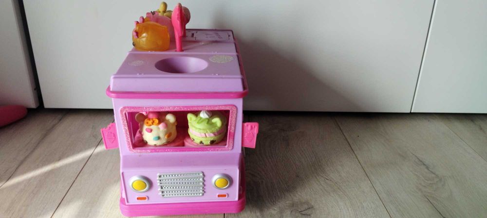 Zestaw Num Noms autobus do produkcji błyszczyków