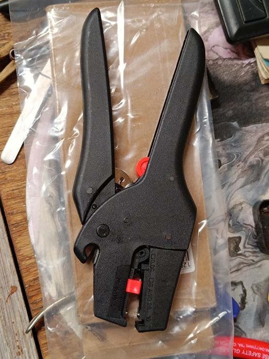 Кримпер для зняття ізоляції WIRE STRIPPER