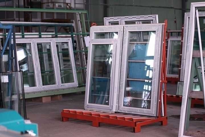 Вікна, двері, ворота, ролети: продаж та монтаж