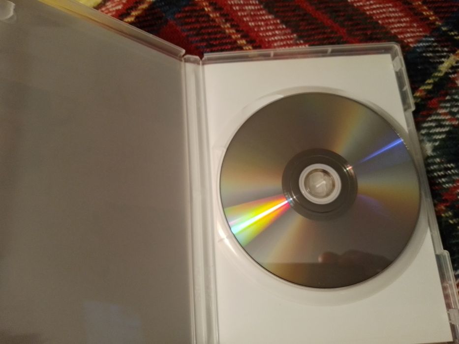 Paula Rego-82-06-Uma Selecçao-10E- DVD-No Mundo das Mulheres-4EDesde3E