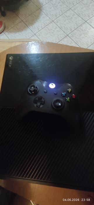 Ігрова консоль Microsoft Xbox ONE 500 GB