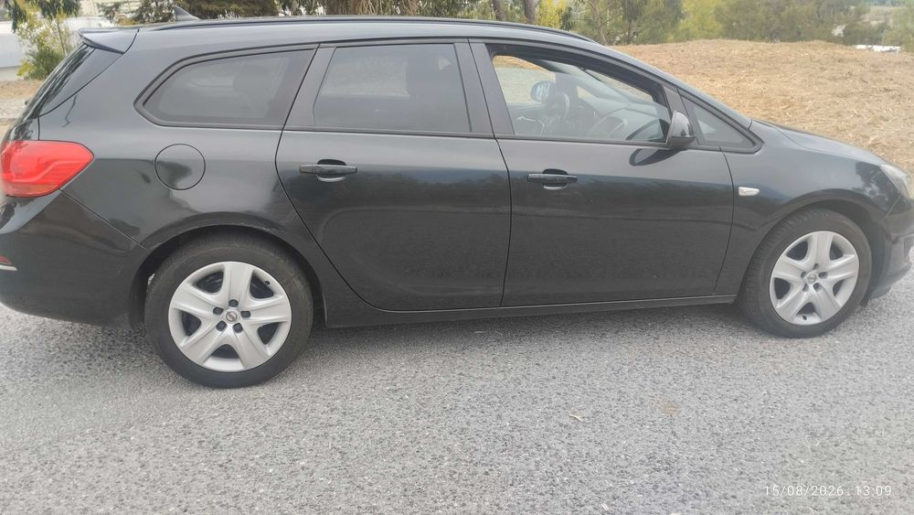 Opel Astra Sports Tourer 1.6 CDTi ( ÓTIMO PREÇO ) — photo 3