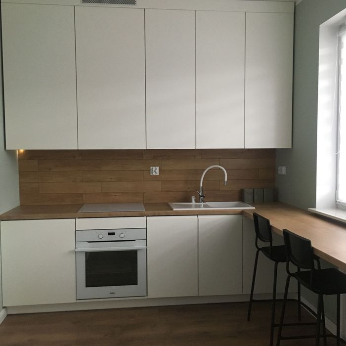 „KASPRZAKA 17- 2os Studio Zielone