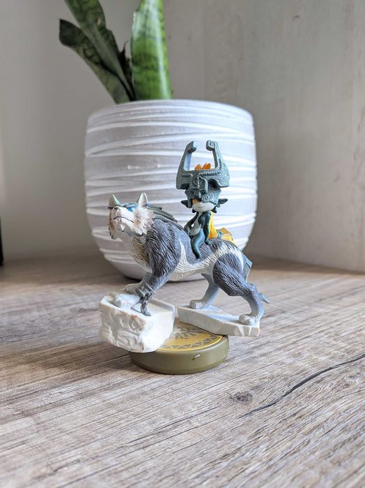 Amiibo Wolf Link (The Legend of Zelda series)