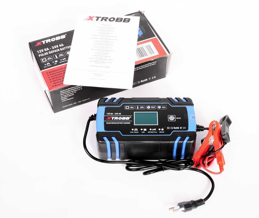 XTROBB automatyczny prostownik do akumulatora 12V 8A, 24V 4A,  6-150Ah, 130W FBC122408D