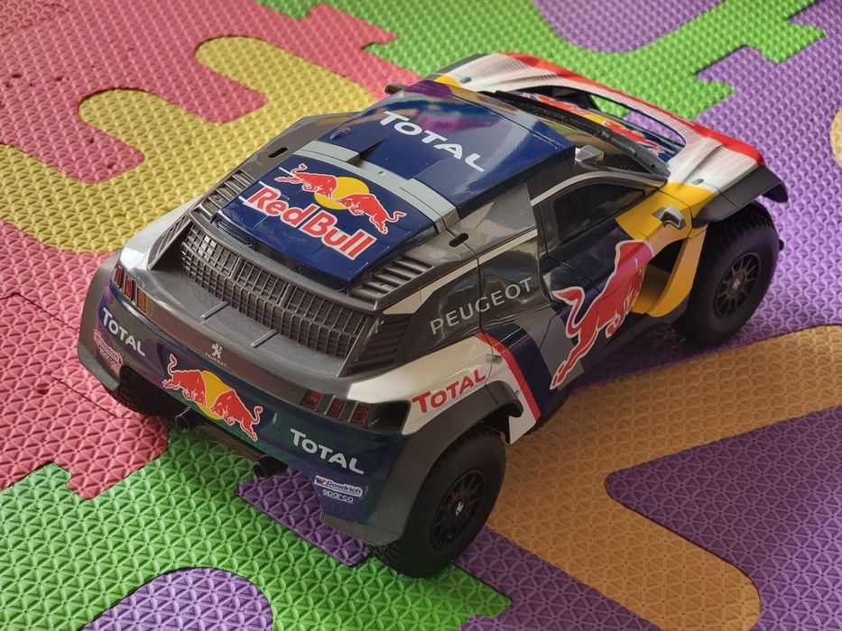 Carro redbull speed com comando