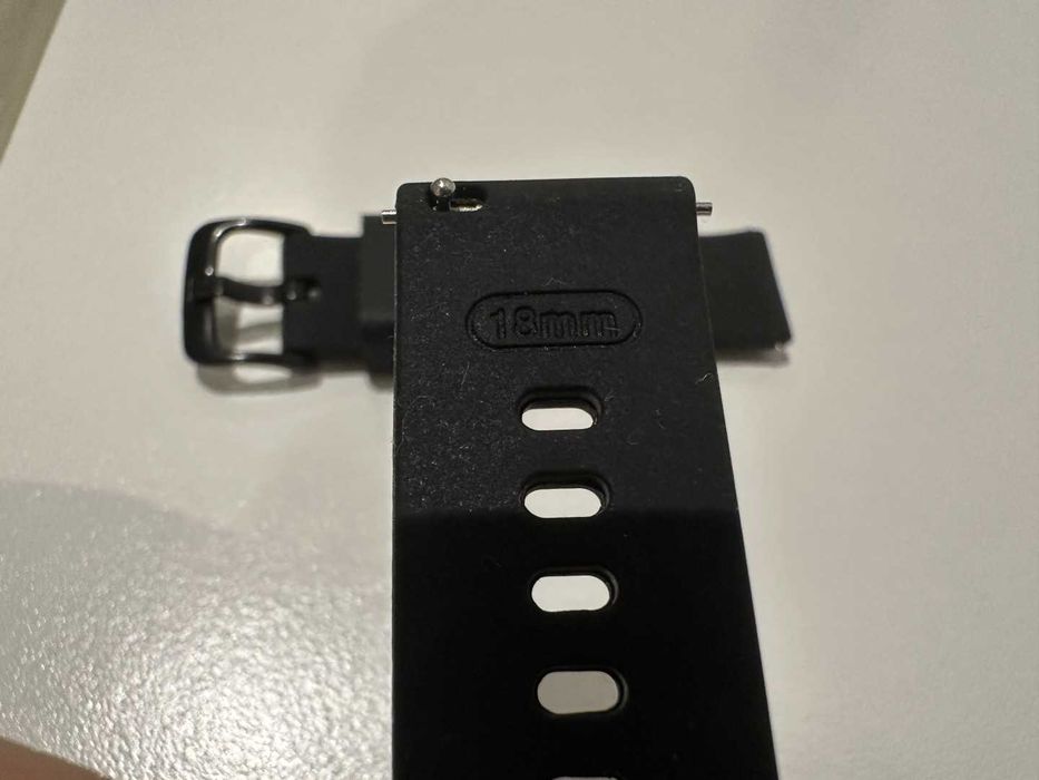 Bracelete preta 18mm (compatível Garmin)