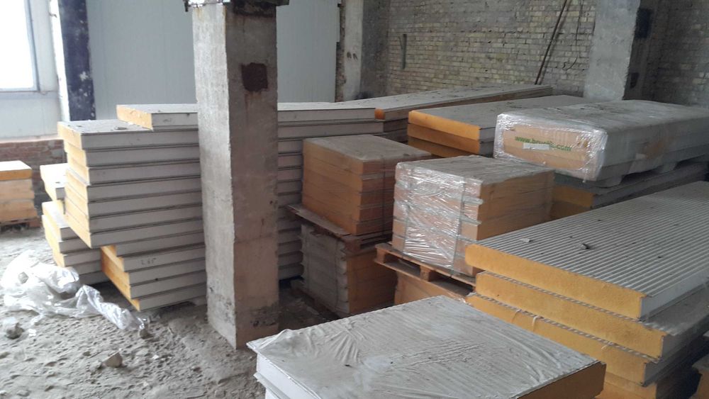 продаж б/у  Сендвіч-панелі та другий сорт