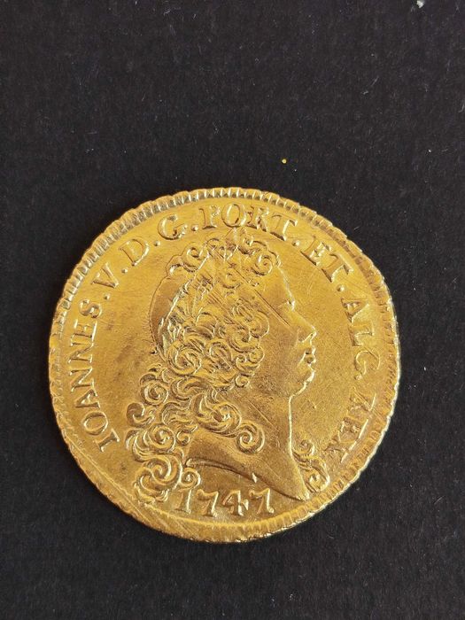 1747 - D. João V - Peça 6400 Reis (Lisboa)- Ouro