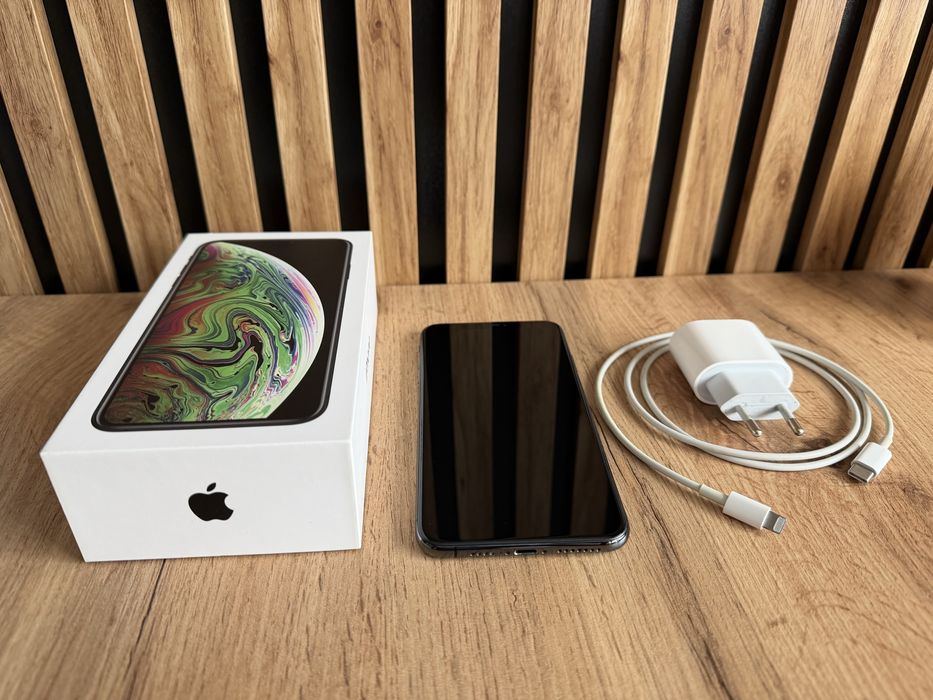 iPhone XS Max 64 GB Space Gray — stan bardzo dobry