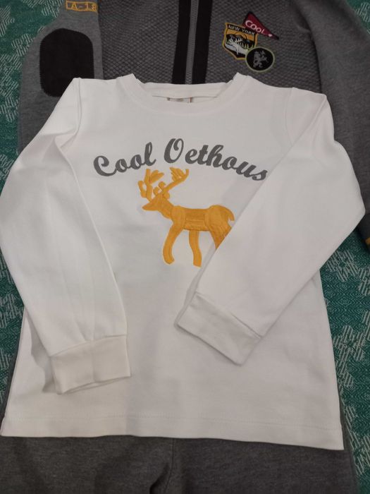 Продам Костюм трійка