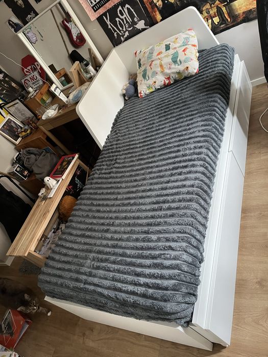 Cama Ikea Flekke