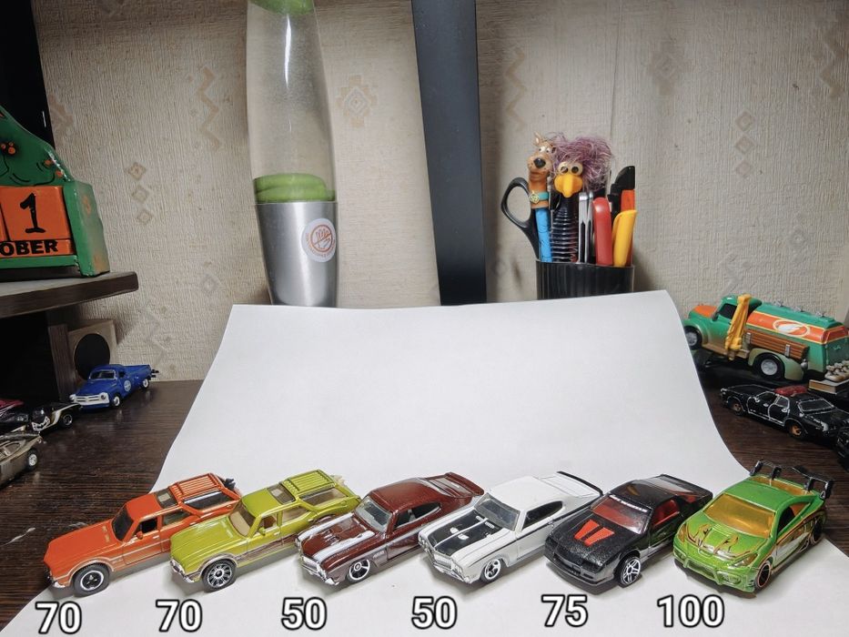 Машинки модели hot wheels matchbox Toyota Ford Buick