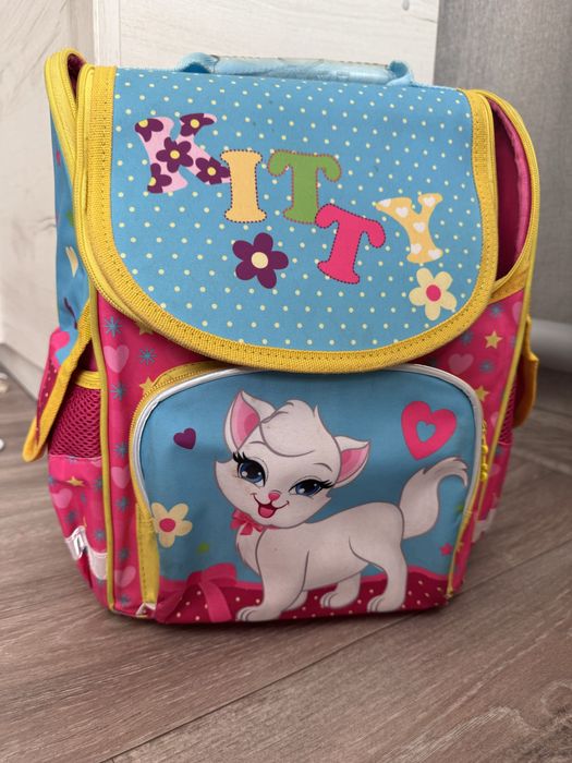 Рюкзак Kitty шкільний, каркасний