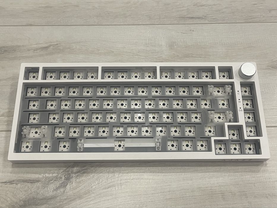 Продам клавіатуру AJAZZ AK820