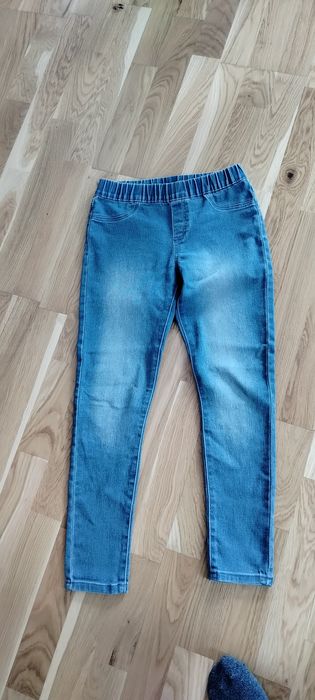 Spodenki dla dziewczynki.