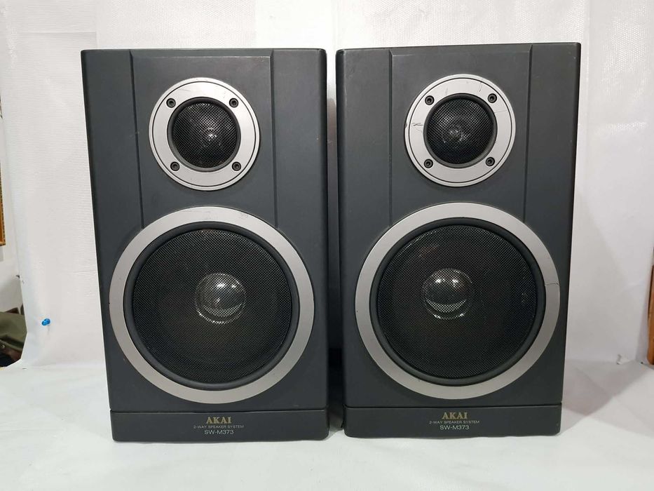 Kolumny Akai SW-M373