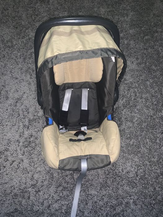 Автокрісло