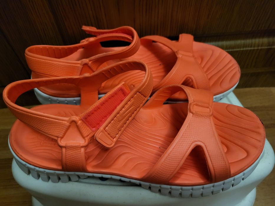 Сандалії, босоніжки Skechers GOwalk Smart Aloha. Оригінал. р 39