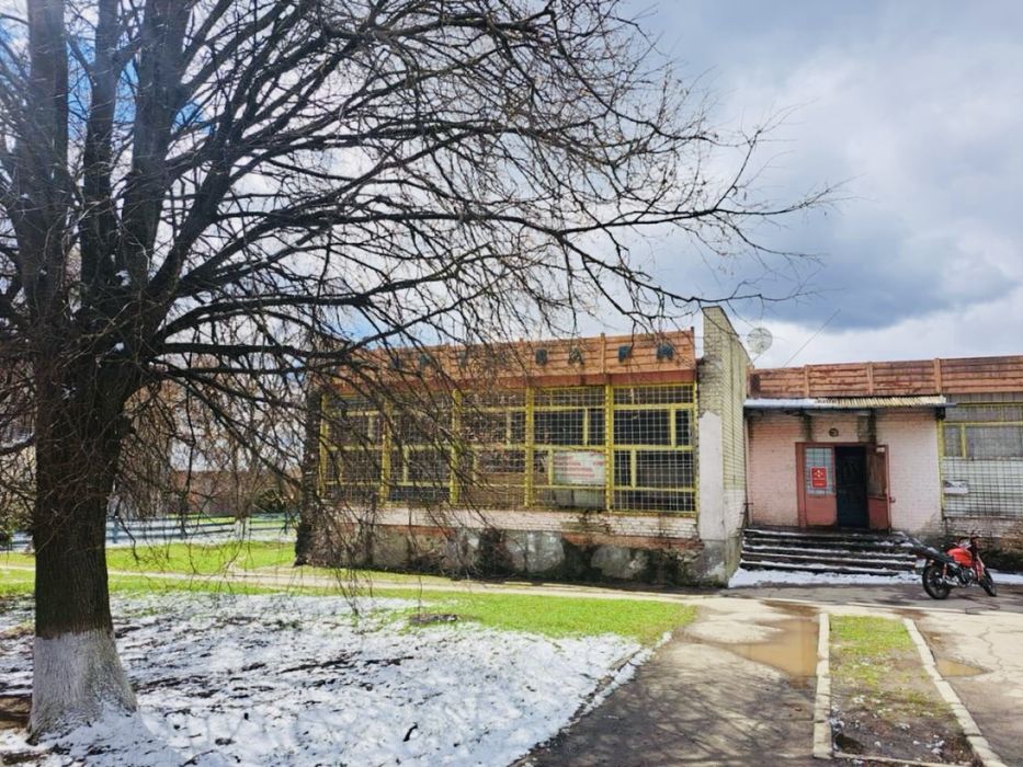 Продаж комерційного приміщення с. Звіздівка