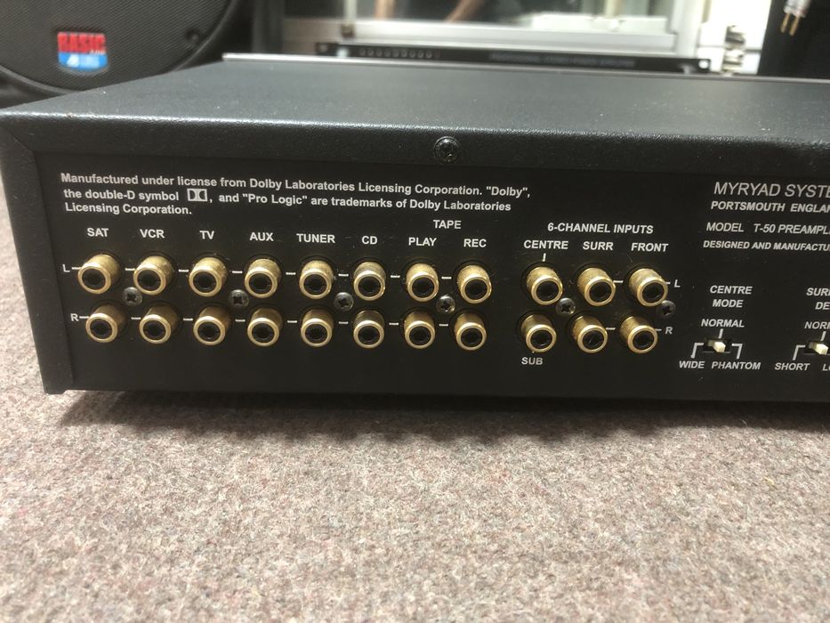 Preamplificador Myryad t50