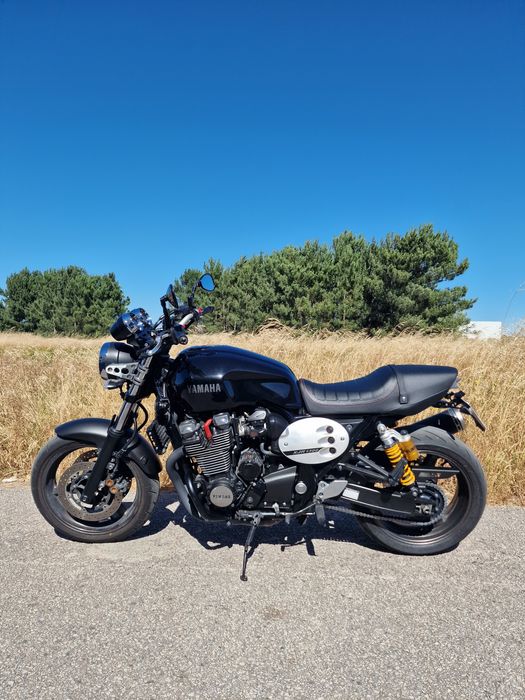 Yamaha XJR 1300 Racer
