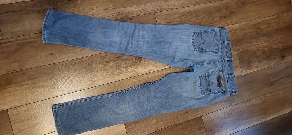 Wrangler boston 31/32 slim