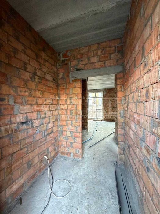 Продажа дома (таунхауса) с мансардой и участком, Буча