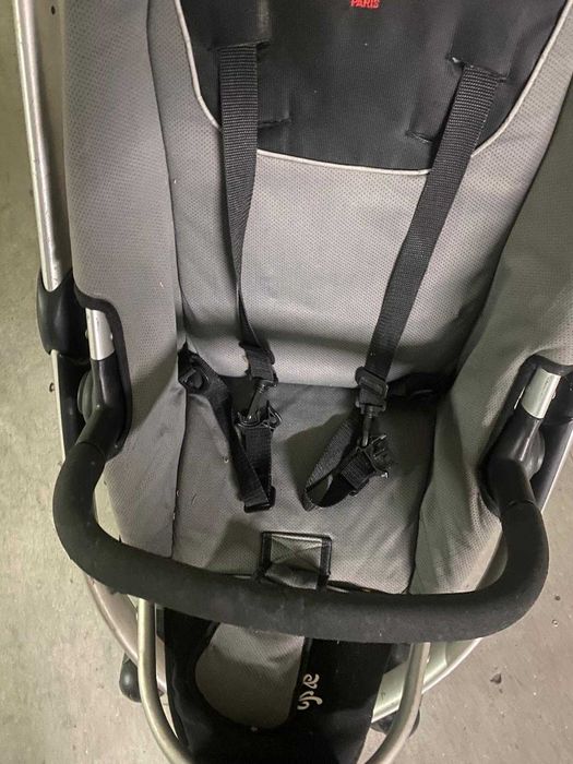 Carrinho de Bébe Pierre Cardin