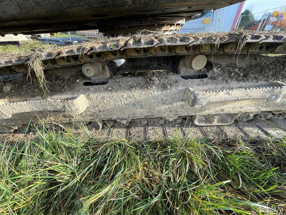 Екскаватор JCB JS220LC