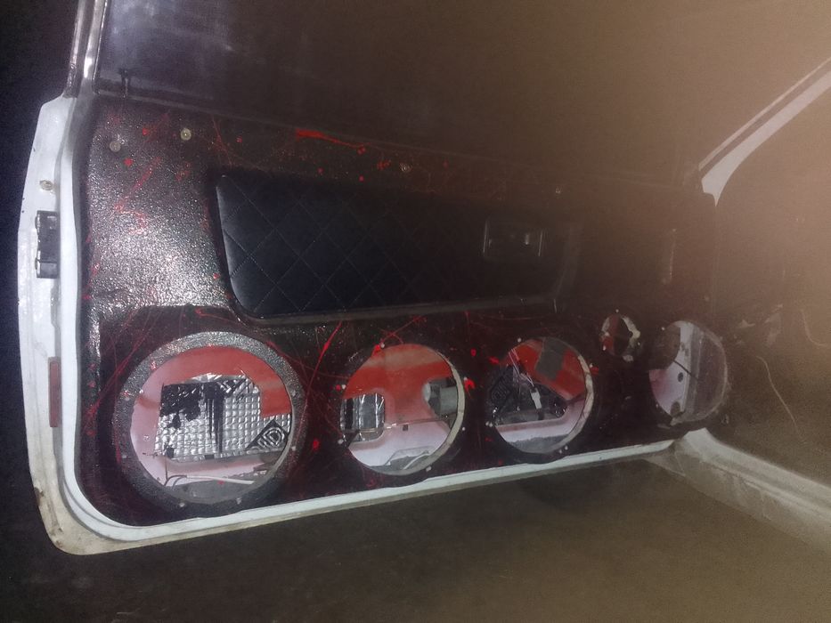 Продам карты дверные ваз 2108