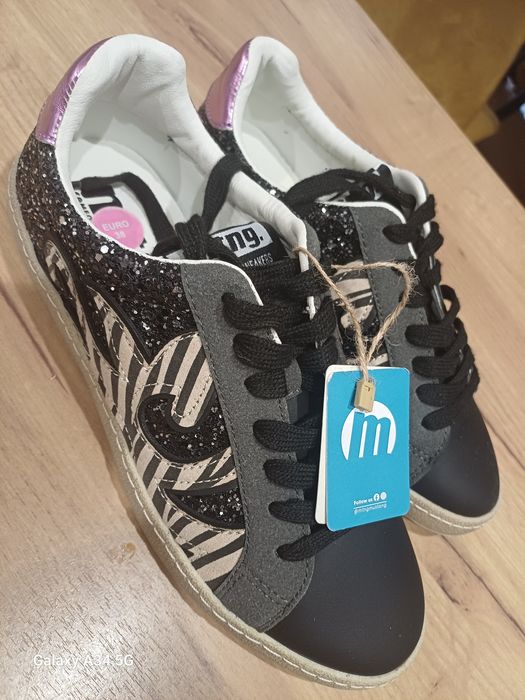 Buty sportowe sneakers błyszczące nowe 38 mtng