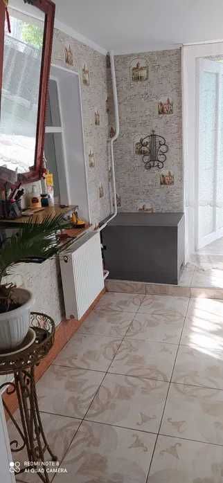 Продаю двоповерховий будинок