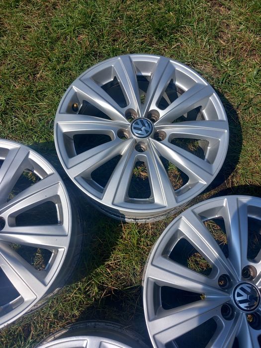 Originale felgi aluminiowe VW  r16
