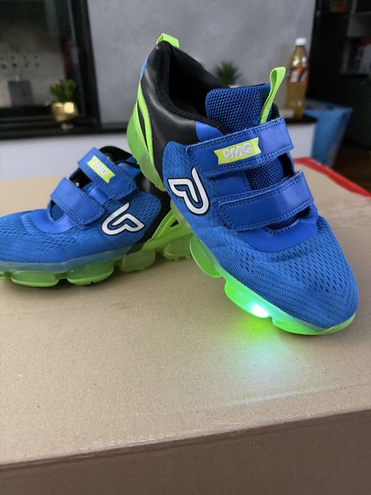 Buty 36, adidasy, sportowe, na rzepy dl wkladki. 23,5cm, Primigi