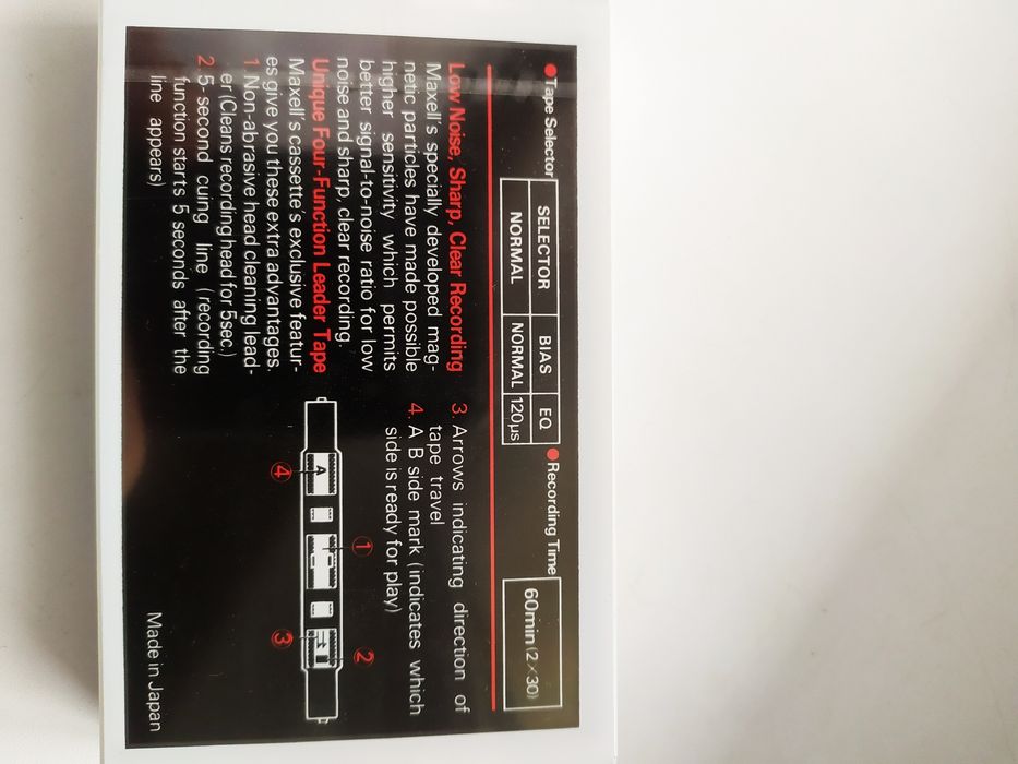 Продам новую в заводской упаковке  кассету Maxell ( Япония ) .