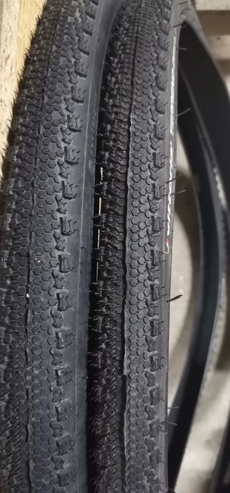 Pneu gravel 700x35C - 37-622
