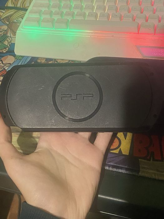 Troco PSP Street E1000 (estado de novo) por Nintendo Switch V1/V2