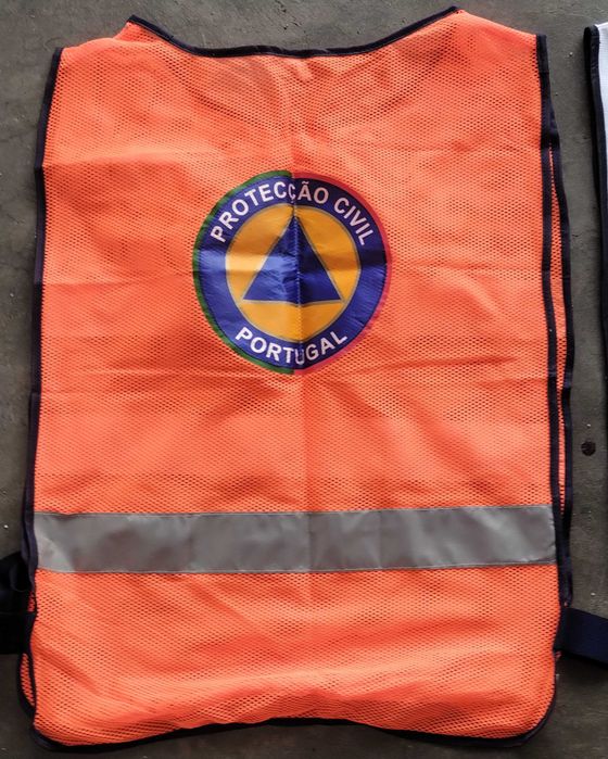 3 Coletes Refletores Cruz Vermelha Proteção Civil