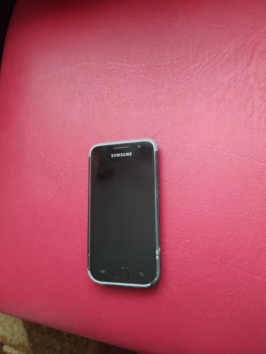 Телефон SAMSUNG ,б/у