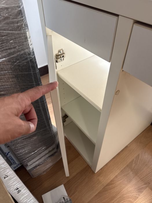 Vendo cadeira BT Racing + secretaria ikea